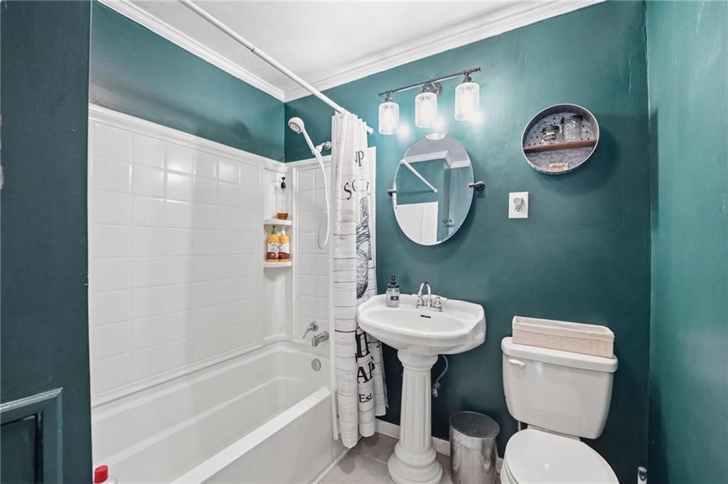 4847 NE Chouteau Drive — photo 16