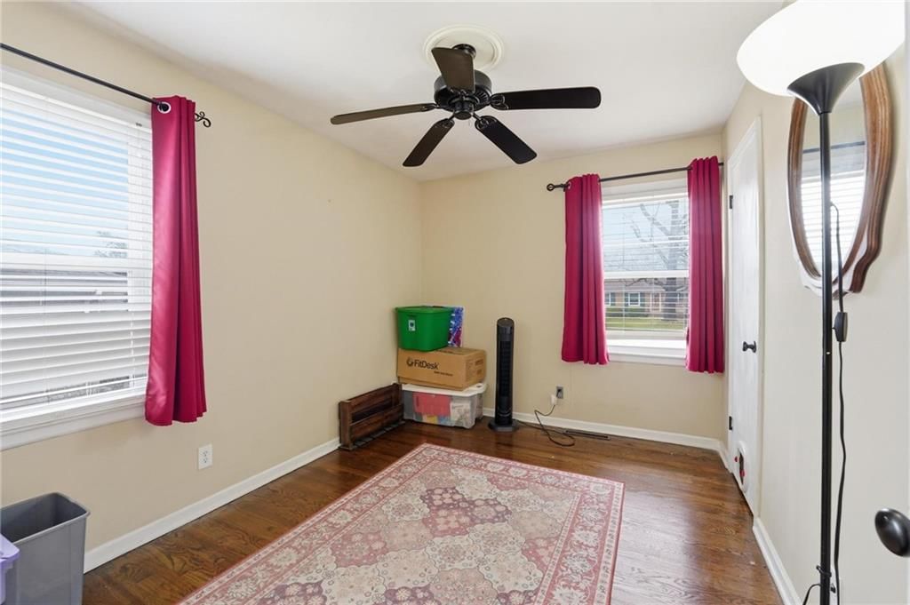 4847 NE Chouteau Drive — photo 21