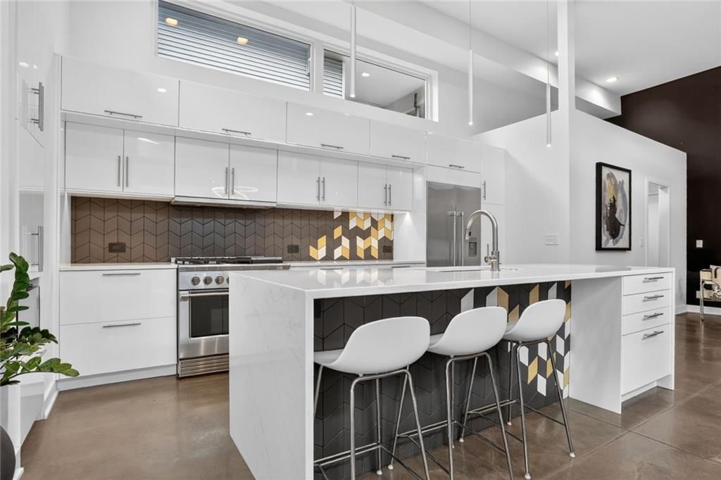 1727 Madison Avenue — photo 12