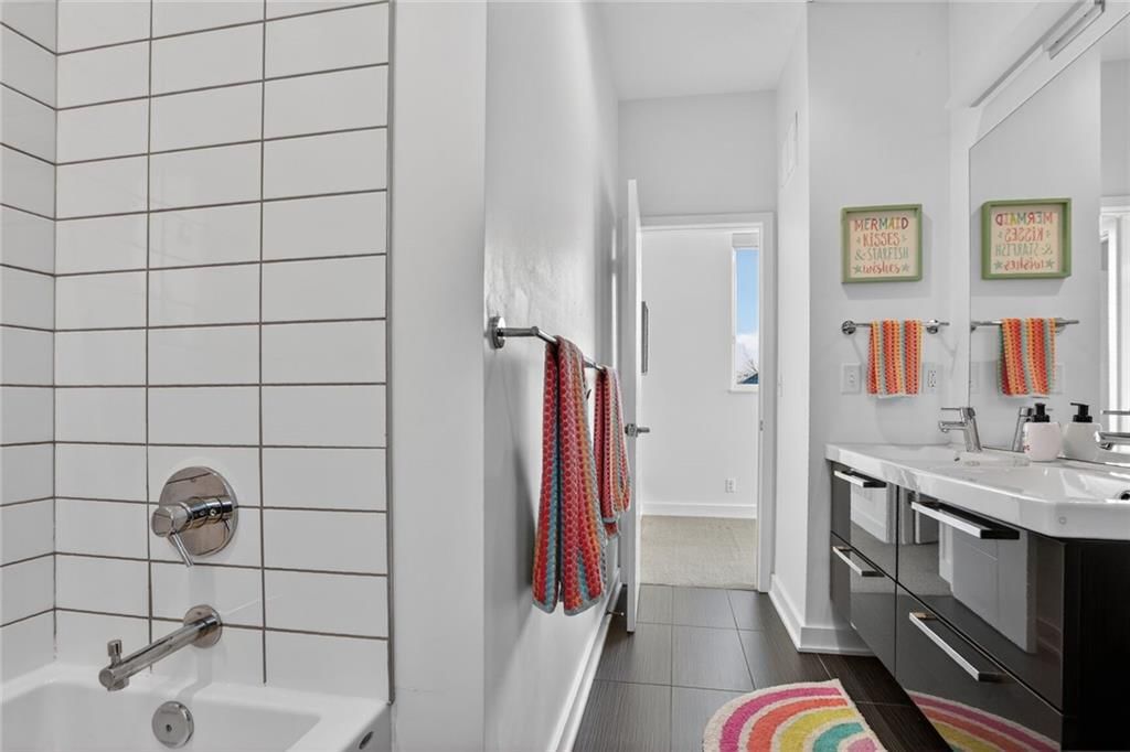 1727 Madison Avenue — photo 34