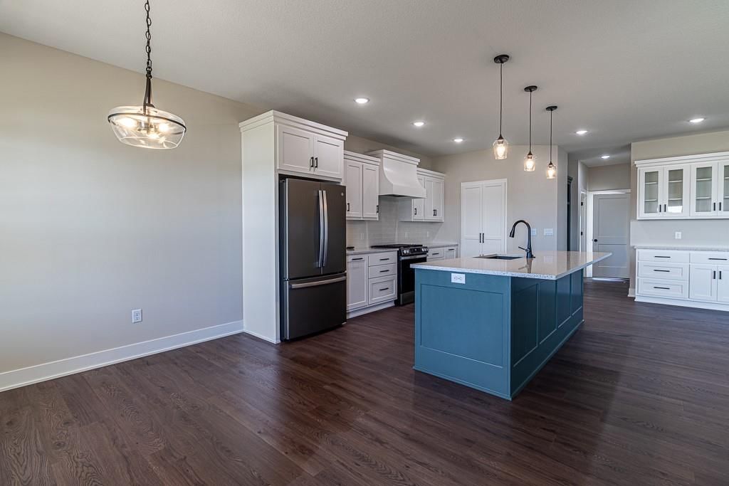 4704 Woodland Shores Court — photo 13