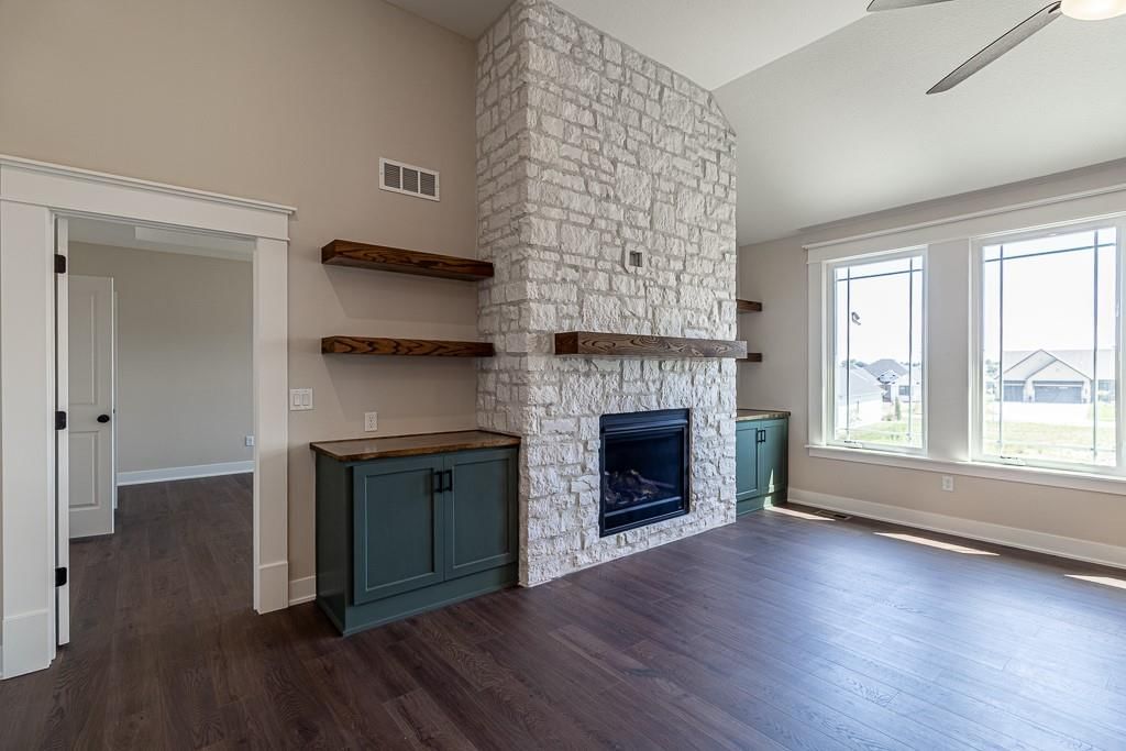 4704 Woodland Shores Court — photo 17
