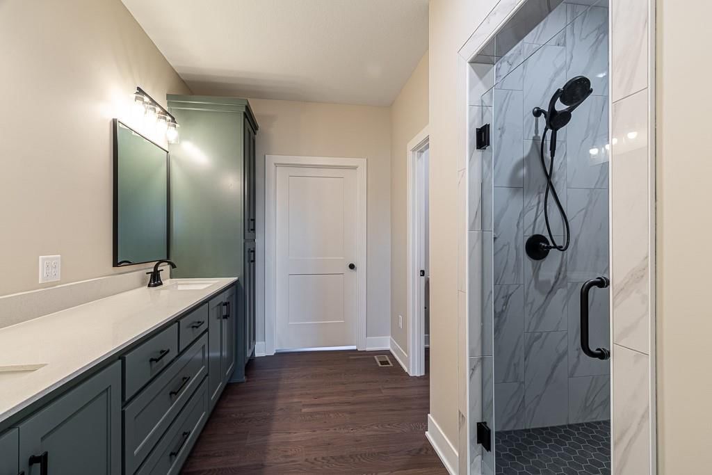 4704 Woodland Shores Court — photo 21