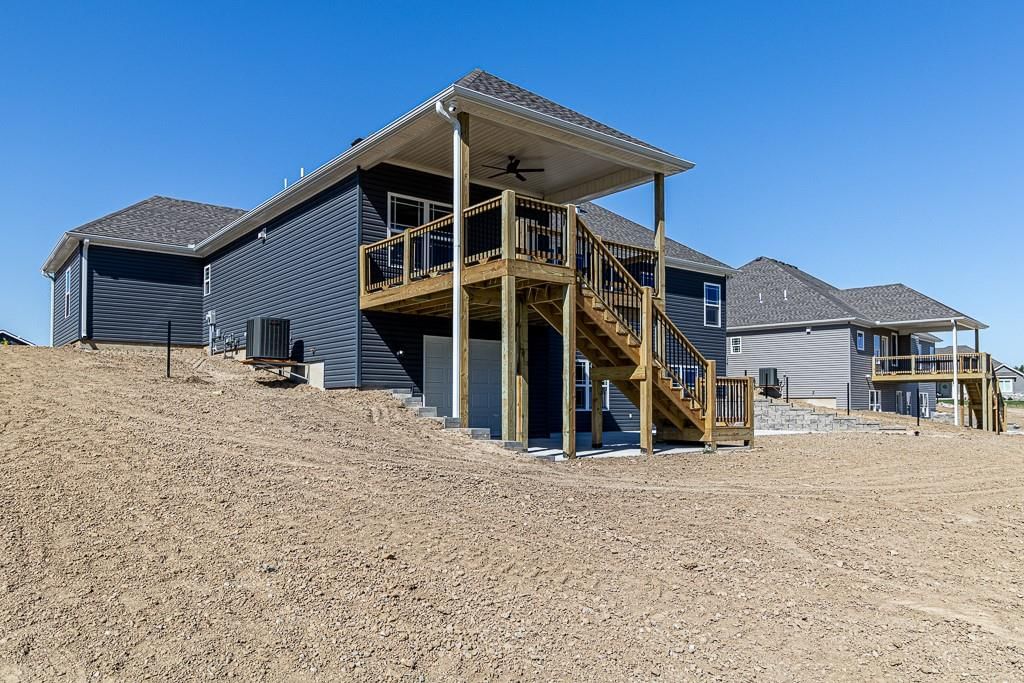 4704 Woodland Shores Court — photo 41