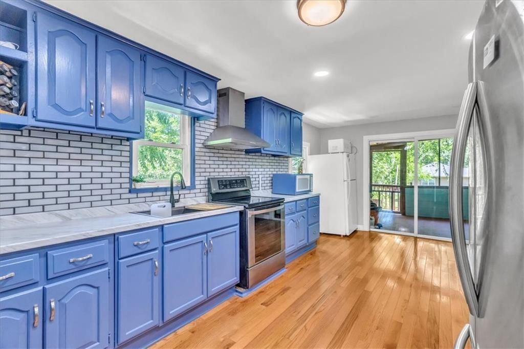 8303 Wabash Avenue, Kansas City, MO