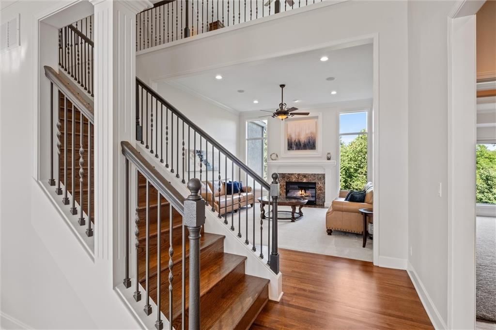 8190 Shoreline Drive — photo 4