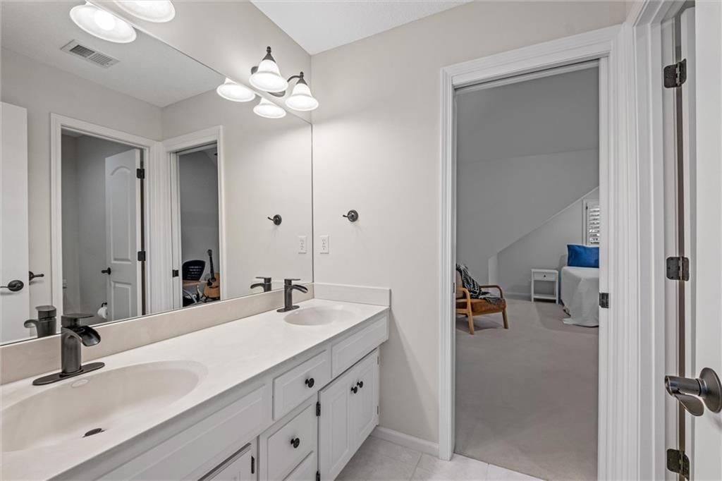 8190 Shoreline Drive — photo 38