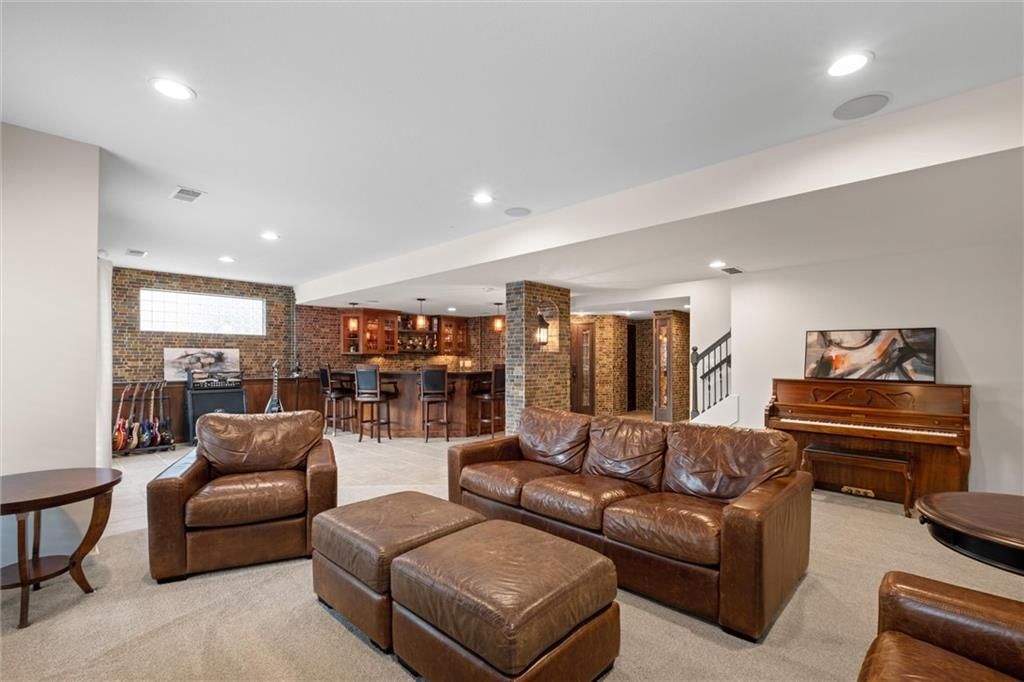 8190 Shoreline Drive — photo 42