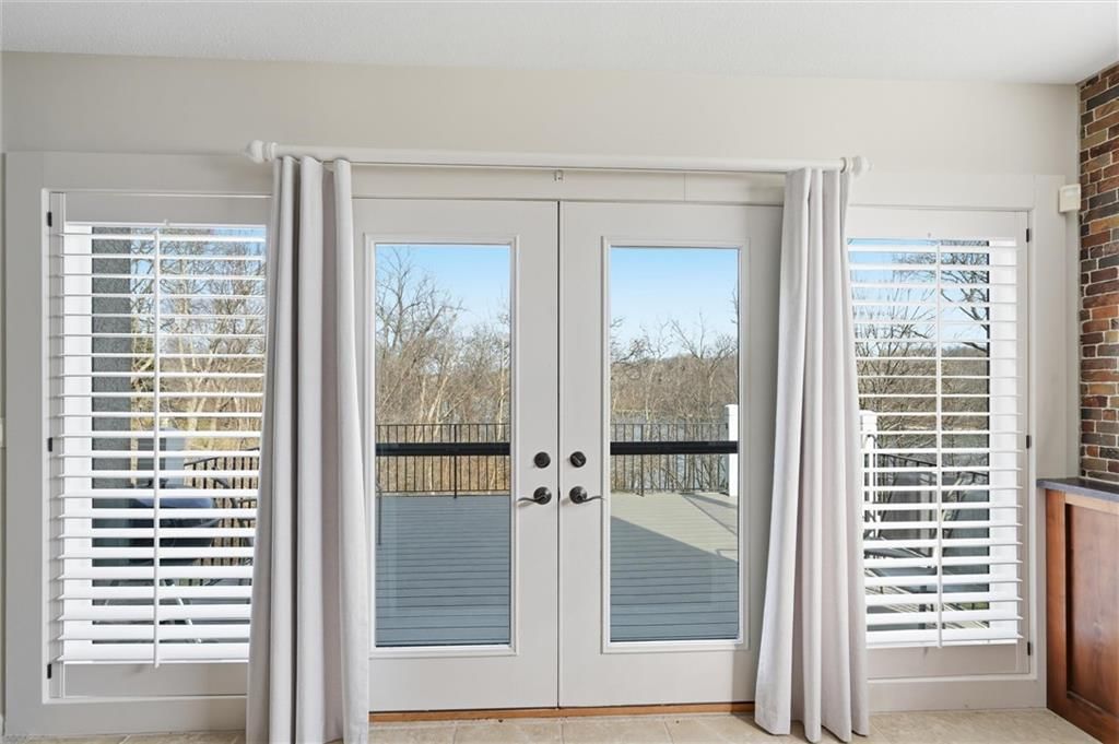 8190 Shoreline Drive — photo 45