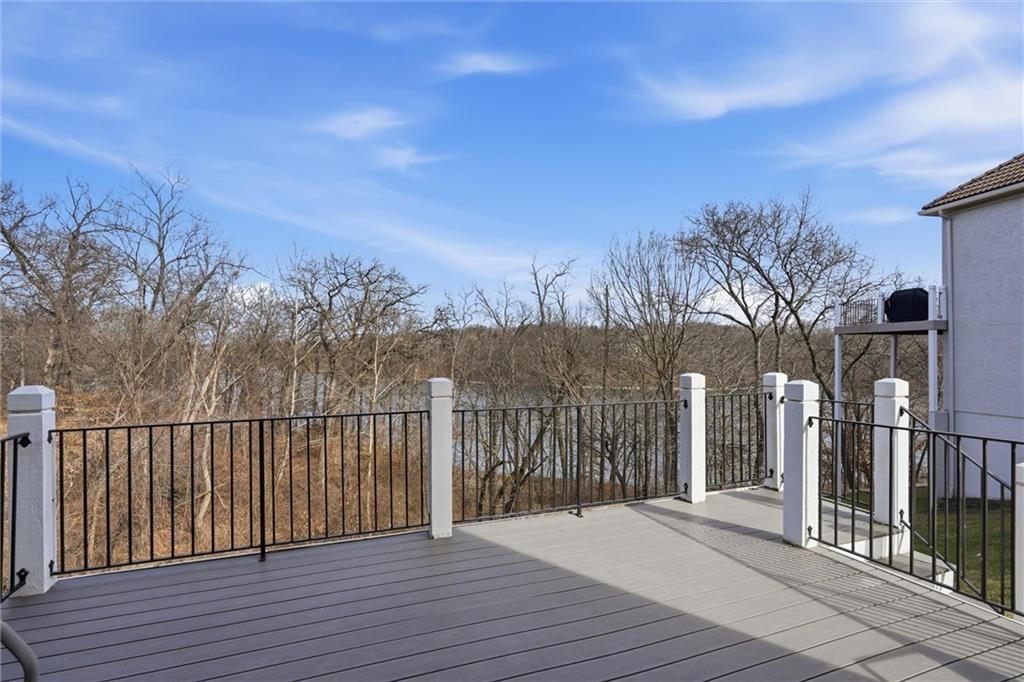8190 Shoreline Drive — photo 46