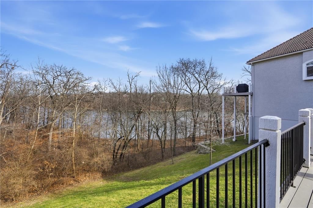 8190 Shoreline Drive — photo 47