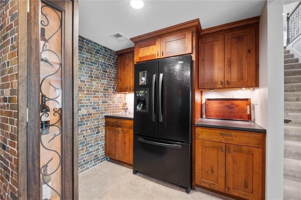 8190 Shoreline Drive — photo 51