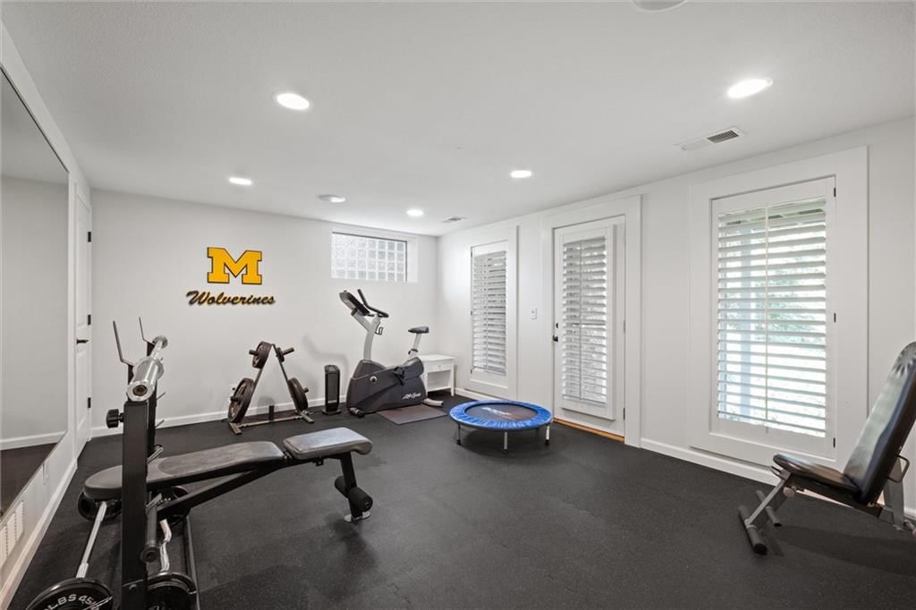 8190 Shoreline Drive — photo 58