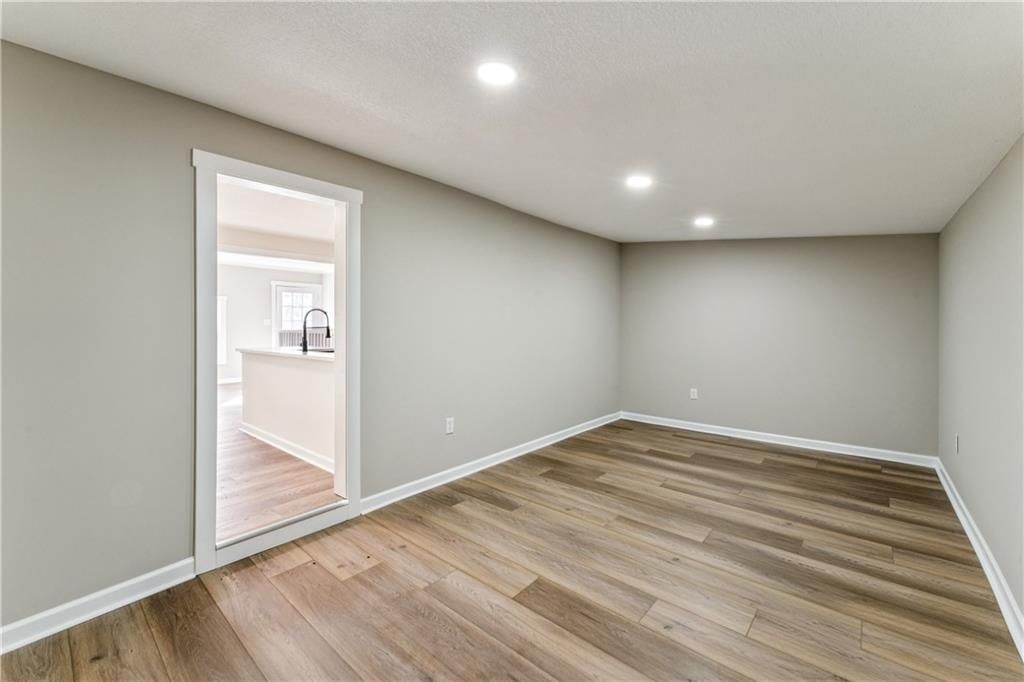 2414 NE 48th Street — photo 19