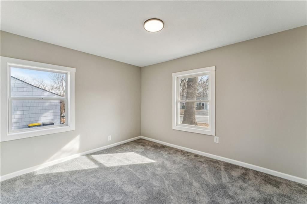 2414 NE 48th Street — photo 21