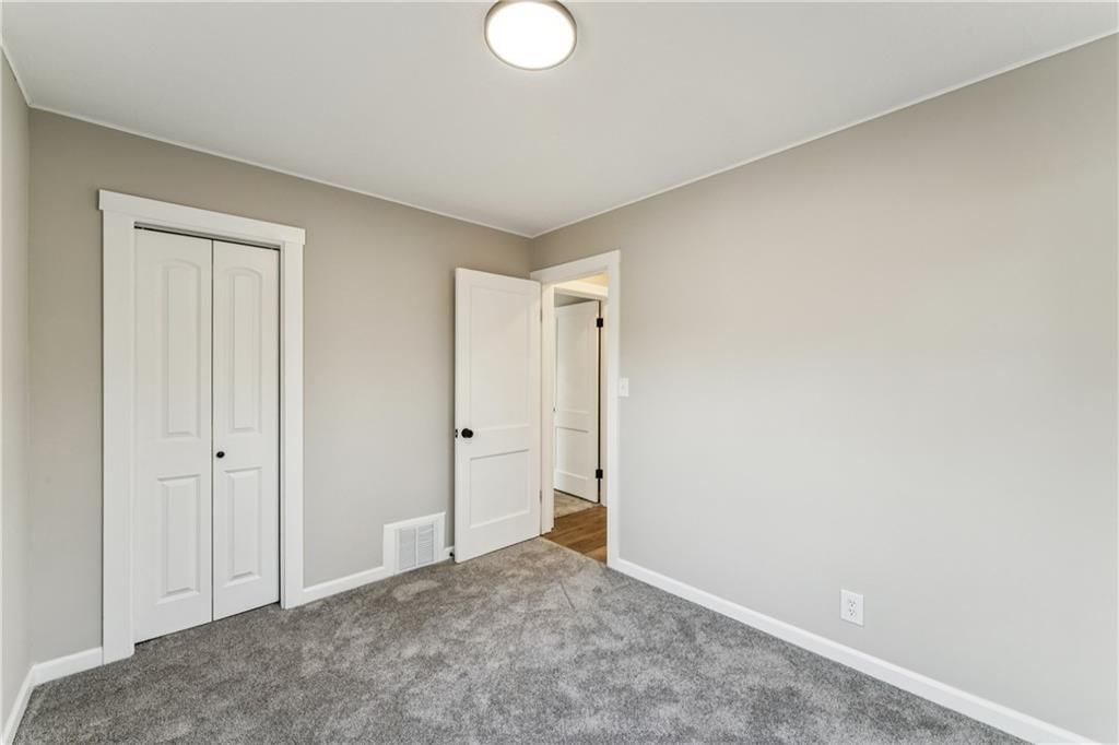 2414 NE 48th Street — photo 29