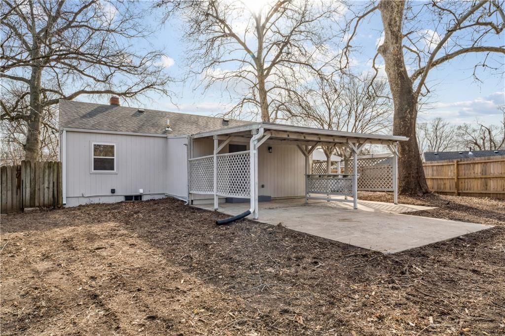 2414 NE 48th Street — photo 45