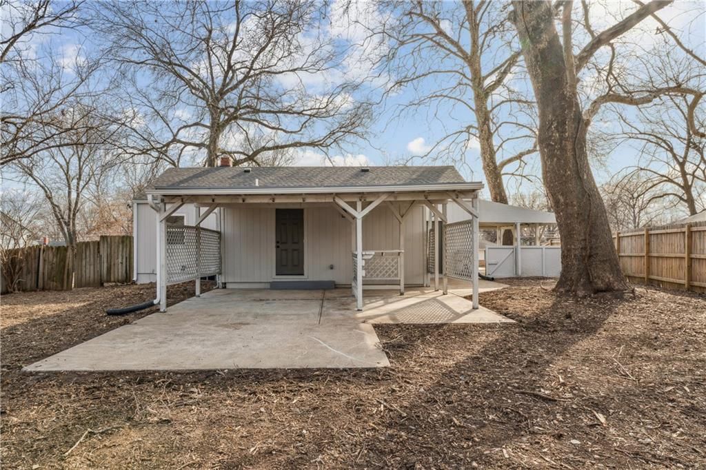 2414 NE 48th Street — photo 47