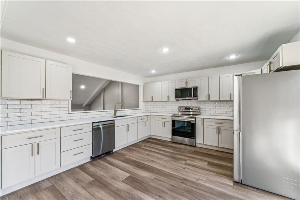 405 S Brittany Street — photo 9