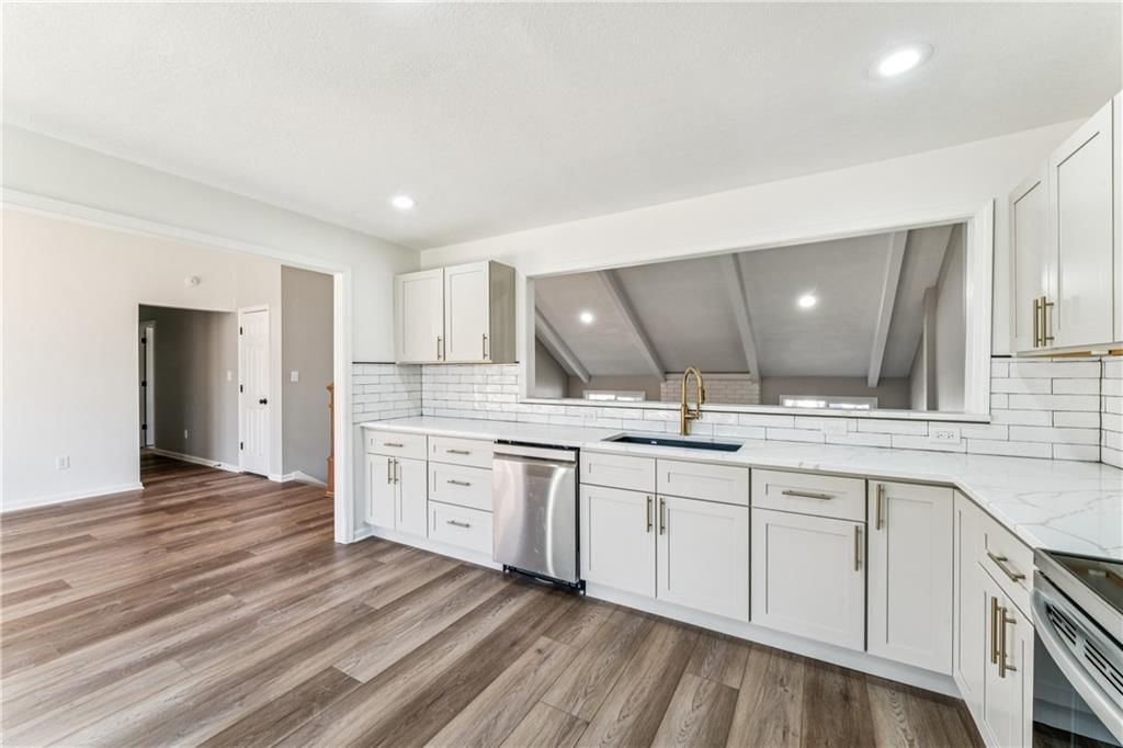 405 S Brittany Street — photo 11