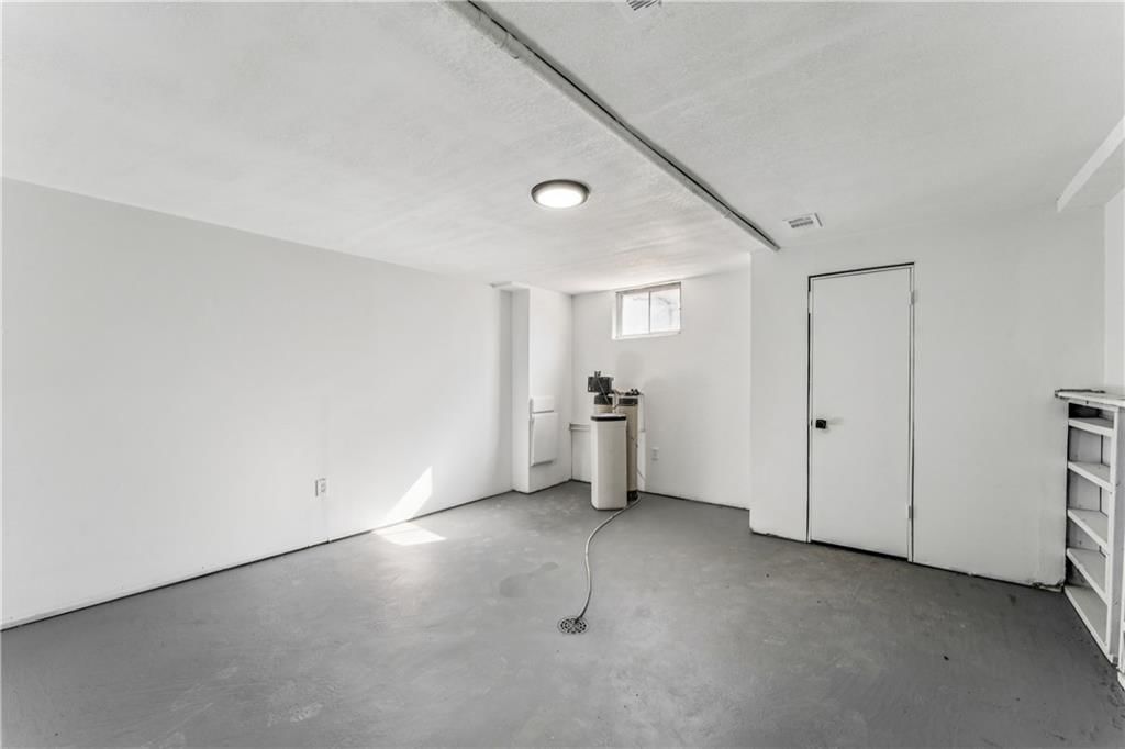 405 S Brittany Street — photo 35