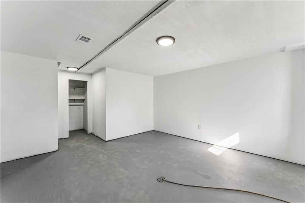 405 S Brittany Street — photo 37