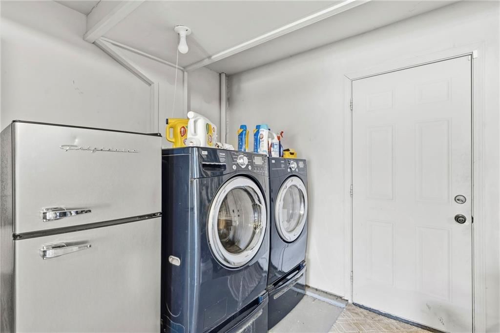 12525 Craig Avenue — photo 27