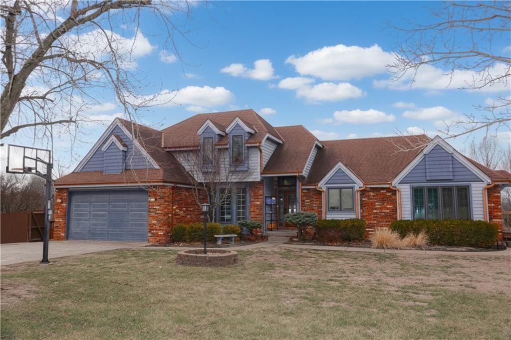 39 Mackenzie Drive — photo 3