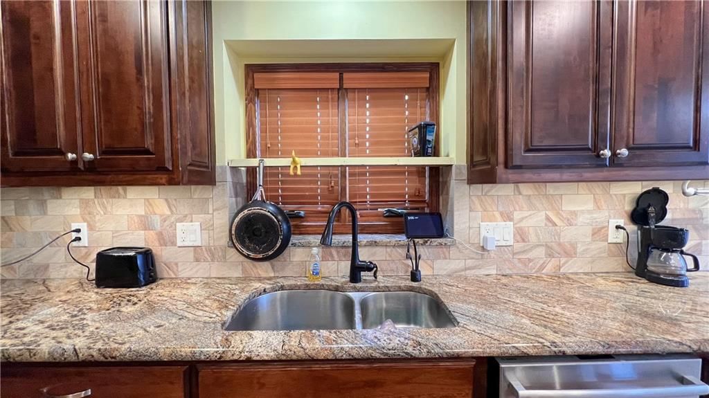 39 Mackenzie Drive — photo 13