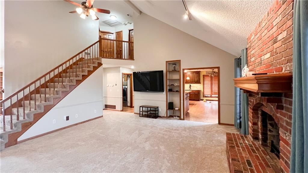 39 Mackenzie Drive — photo 22