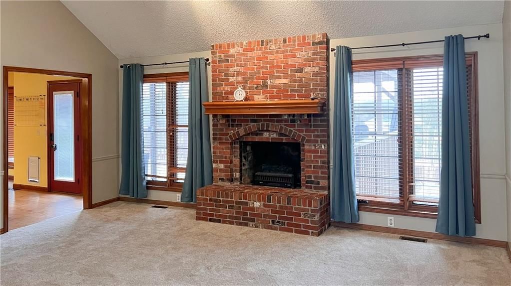 39 Mackenzie Drive — photo 23