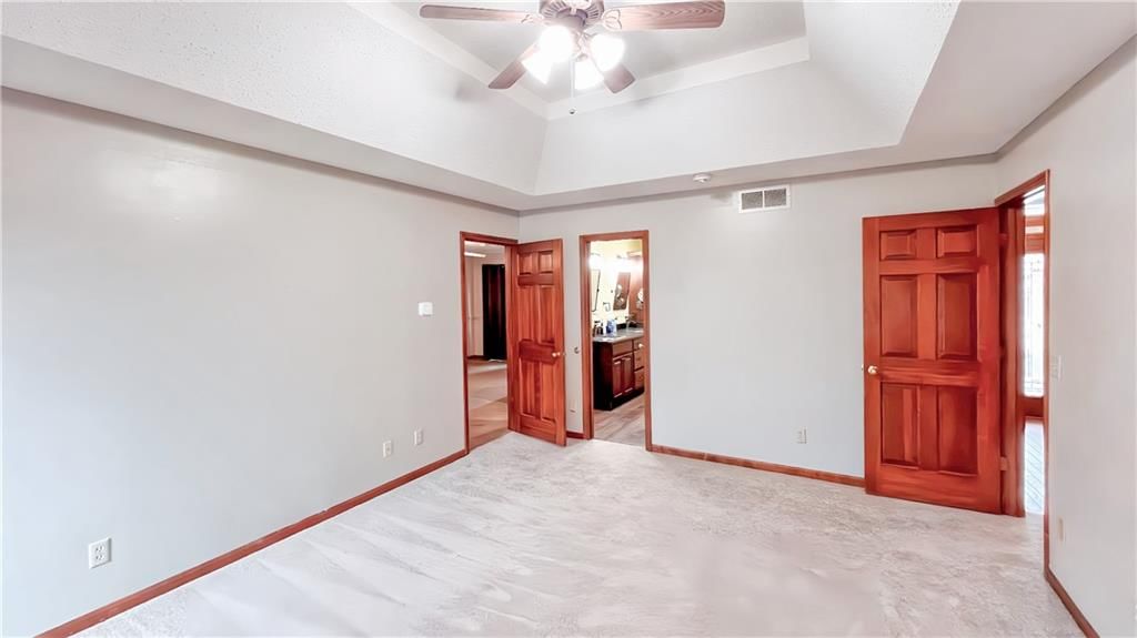 39 Mackenzie Drive — photo 25