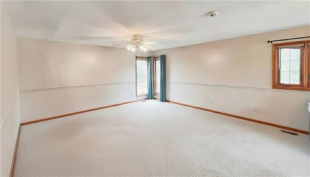 39 Mackenzie Drive — photo 28