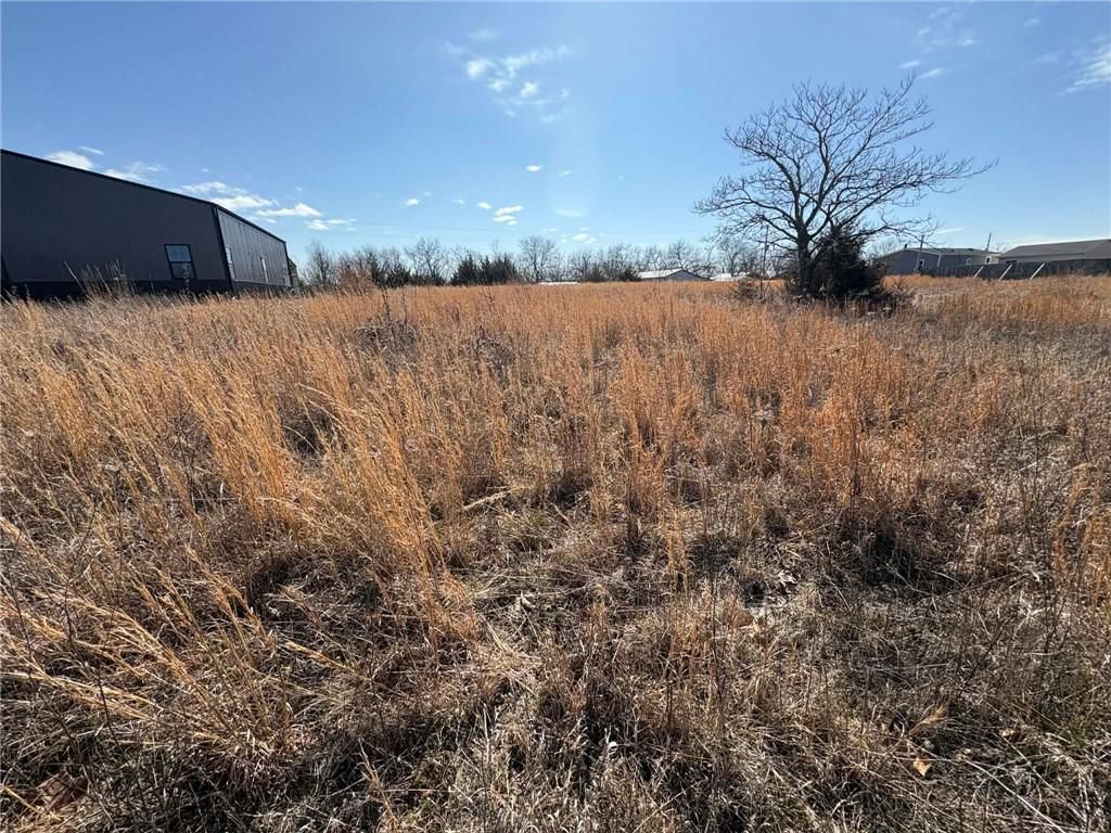 454 N Linn Valley Drive — photo 4
