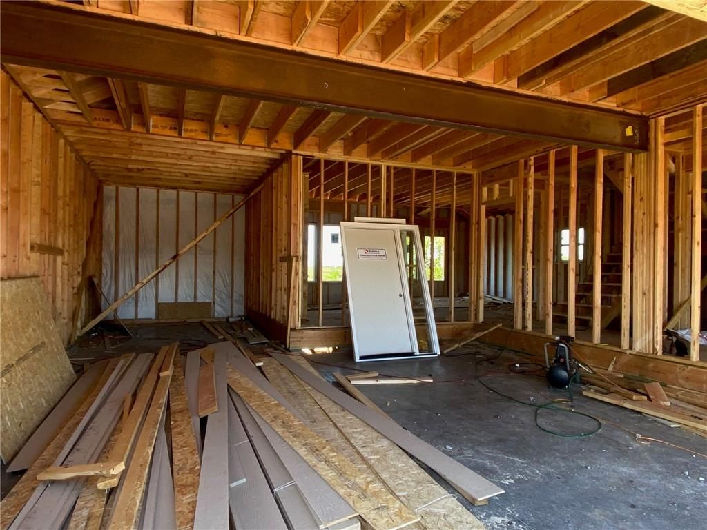 19338 Skyview Lane — photo 2