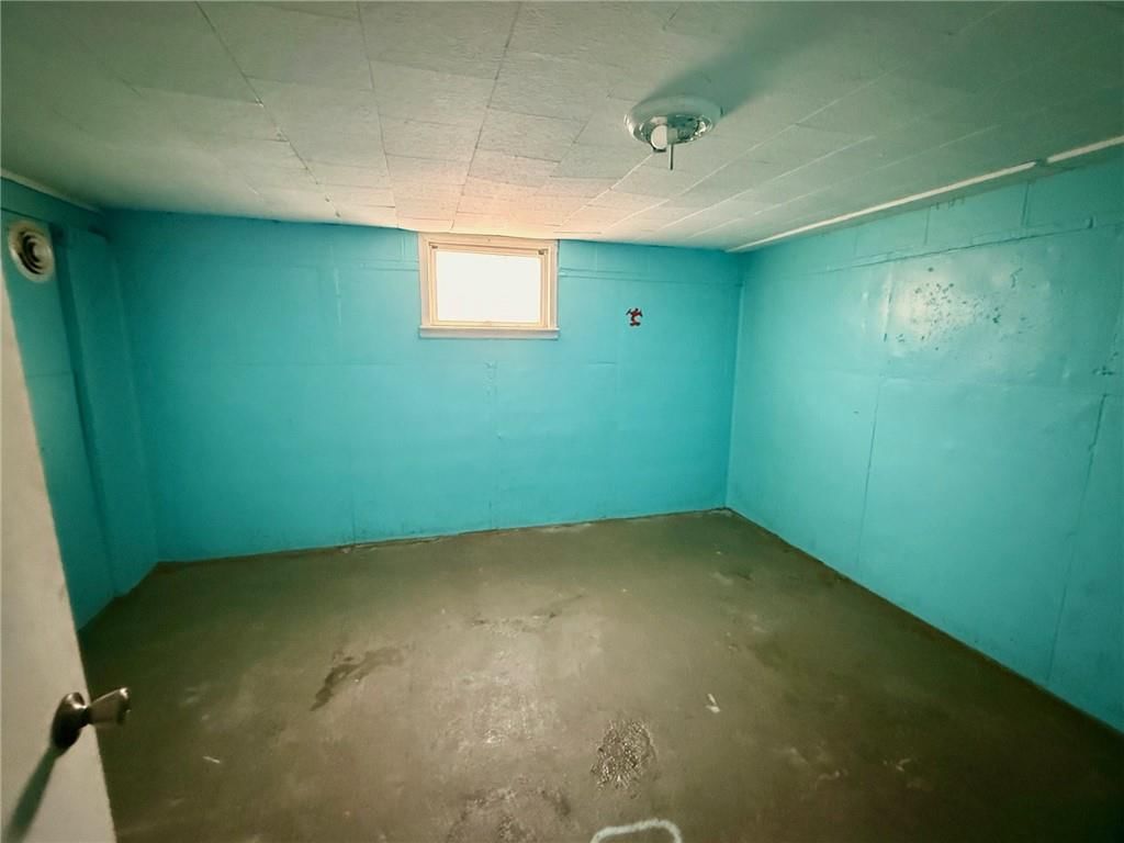 422 S Laura Street — photo 15