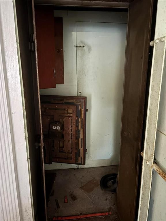 124 W Main Street — photo 15