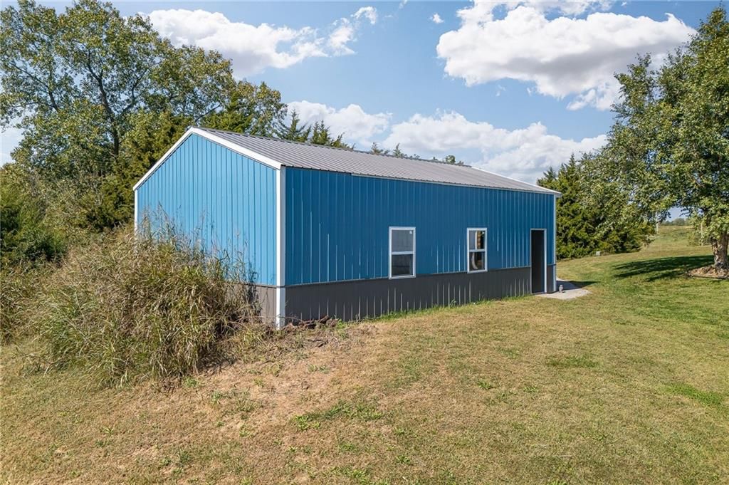 17205 Thomas Lane Road — photo 44