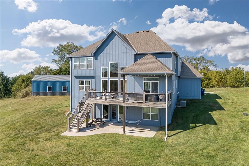 17205 Thomas Lane Road — photo 46