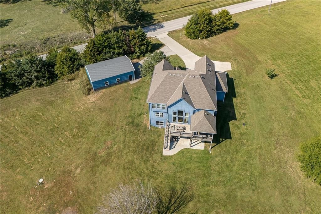 17205 Thomas Lane Road — photo 50