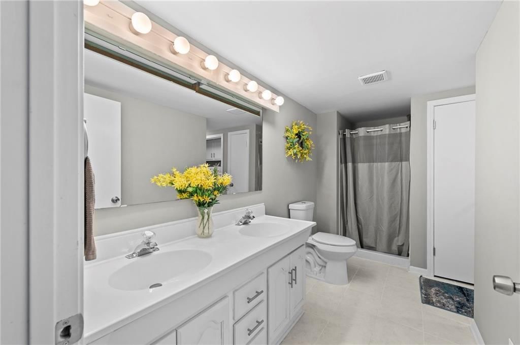 1016 SE 6th Street — photo 30