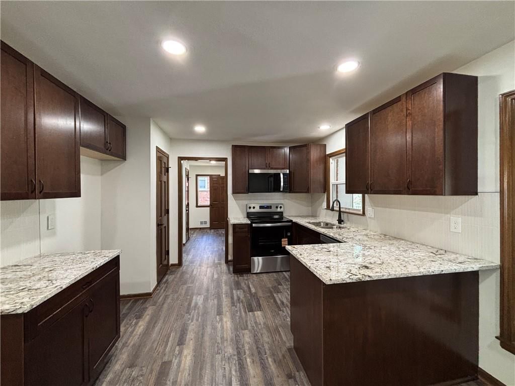 1004 3rd Terrace — photo 3