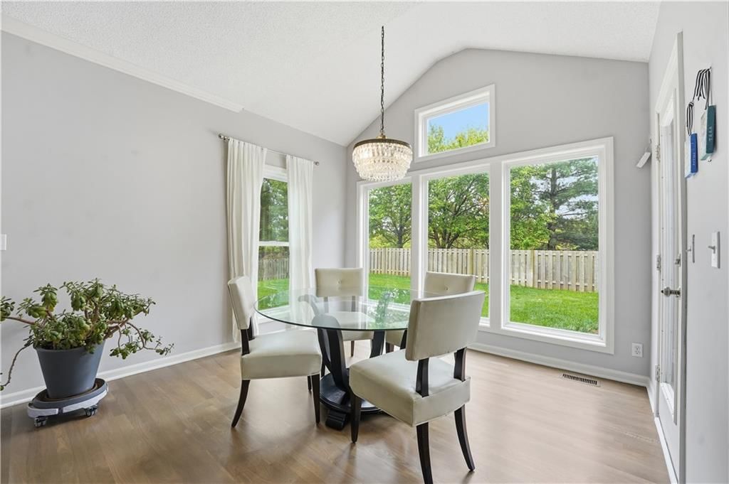 21715 W 100 Terrace — photo 12