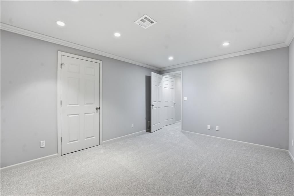 21715 W 100 Terrace — photo 43