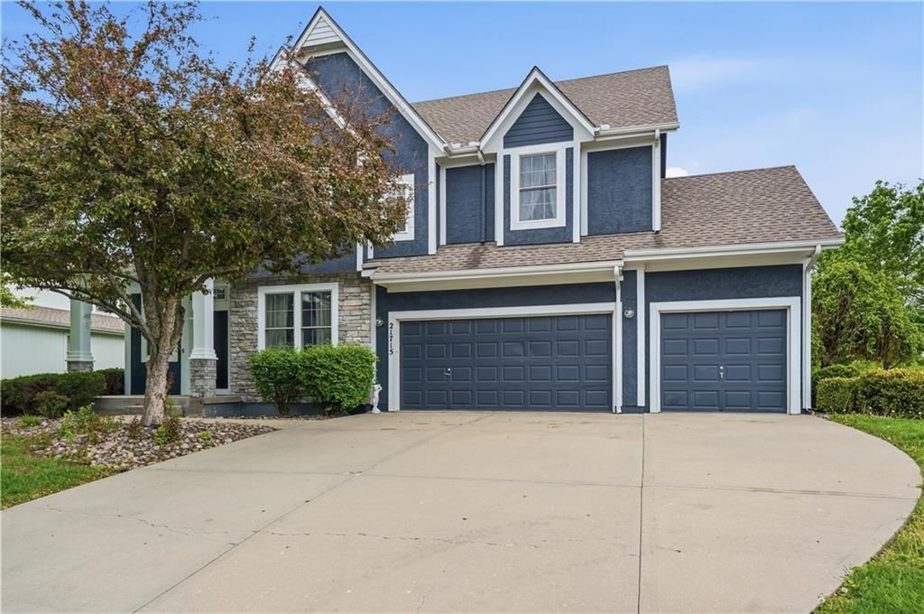 21715 W 100 Terrace — photo 54
