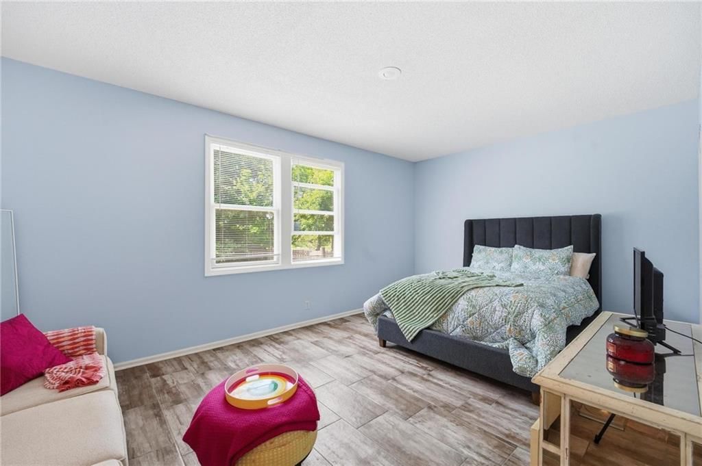 21715 W 100 Terrace — photo 56