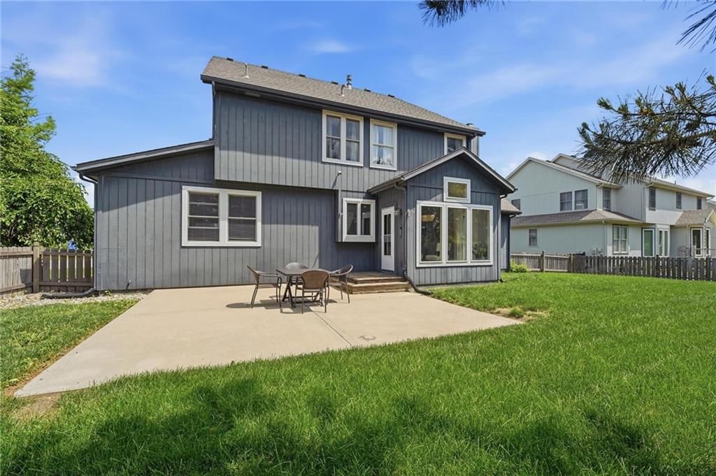 21715 W 100 Terrace — photo 64