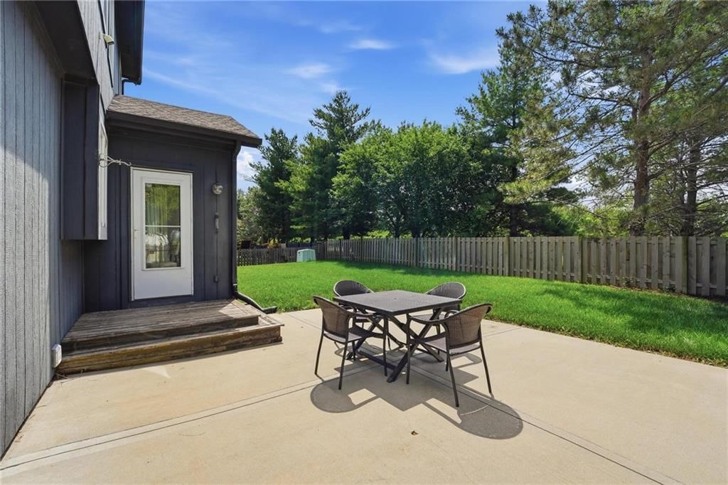 21715 W 100 Terrace — photo 66