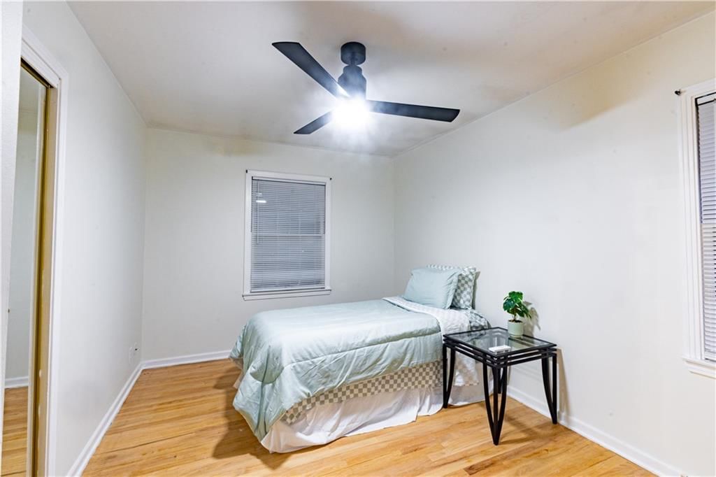 8008 Hardy Avenue — photo 25