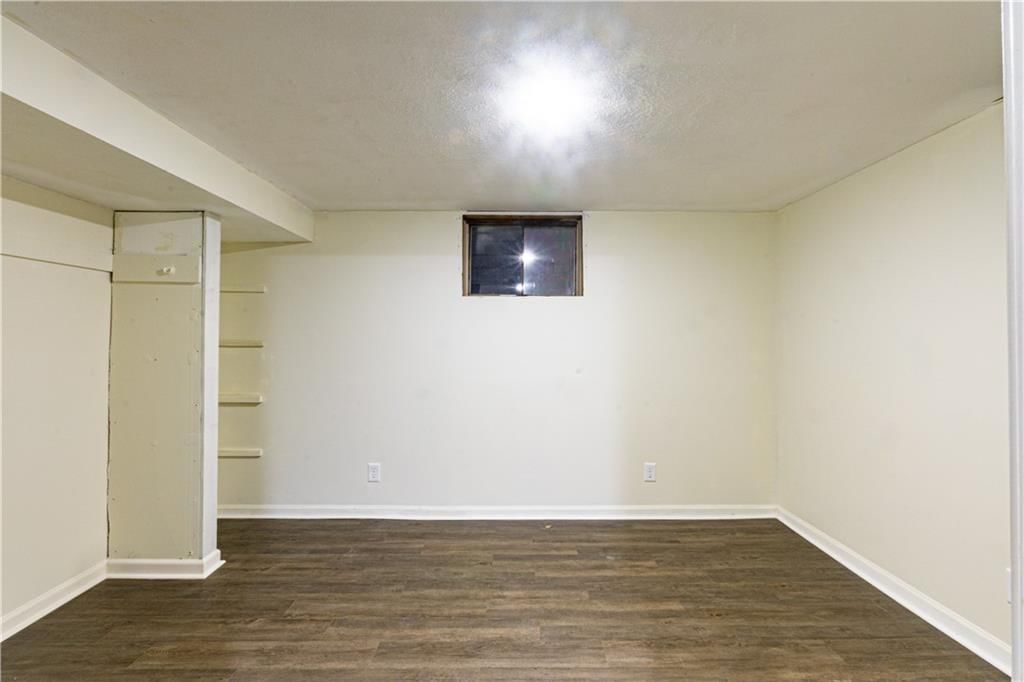 8008 Hardy Avenue — photo 29